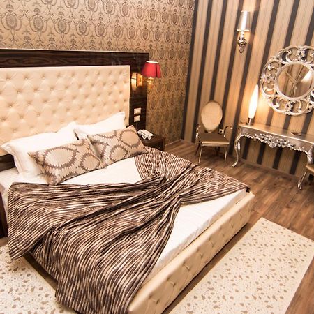 Hotel Boutique Restaurant Gloria Tirana Room photo